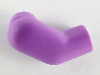 982